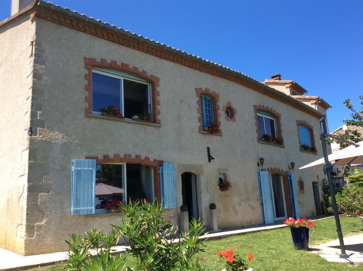 Chambres d'Hôtes LA DAME FINES Puybegon Exterior foto